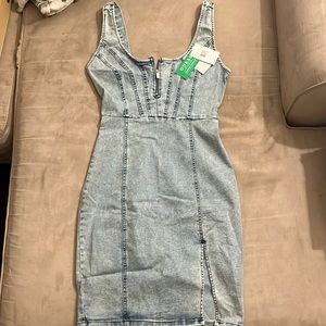 ♦️SALE ♦️Guess Dress jean